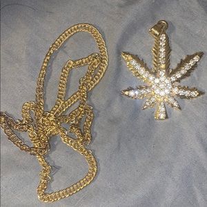 Flower necklace/chain